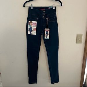 NWT! WAX Jean Butt Lifting Jeans! Size 1